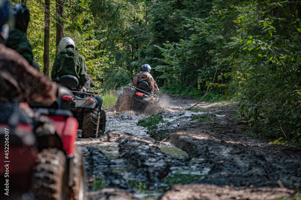 Offroad Buggy / ATV Driving / Extreme Helmet Driving / Dirt, Thickets, Jungle