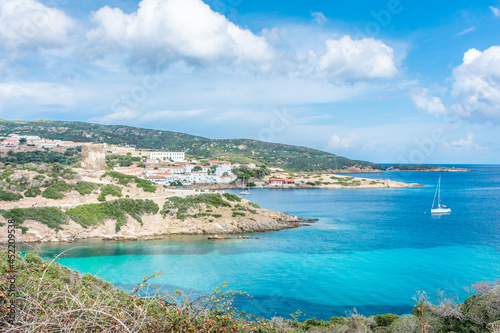 Fototapeta Naklejka Na Ścianę i Meble -  Beautiful turquoise water of a bay in Asinara Island, Sardinia