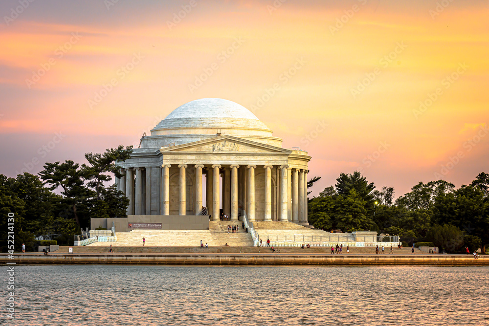Thomas Jefferson Memorial in Washington, D.C. at sunset.
