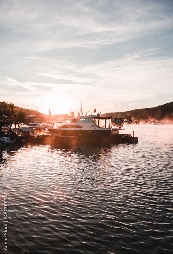 Fototapeta premium sunset over the sea