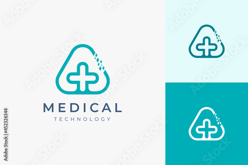 Medical technology logo in modern shape © Murnifine