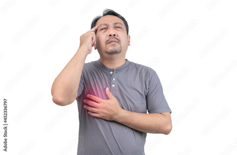 middle aged man felt chest pain and dizziness. heart disease