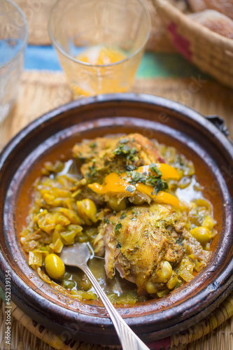 Chicken tagine with preserved lemons and olives  © Bart