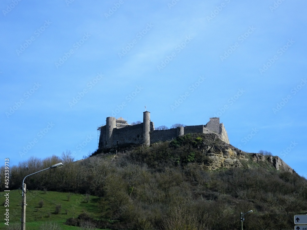 Fototapeta premium Severac le Chateaux, Francia