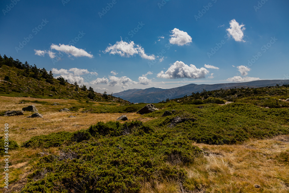 Amazing panoramic views over the Northern Mountain range of Madrid with the Peñalara mountains. This part has wonderful hikes starting the little village of Cotos.