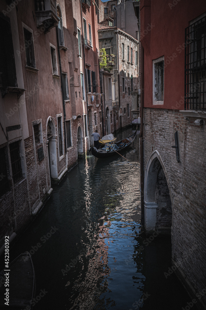 Photographs of Venice, Italy, City, Gondola, Alley, Landscape