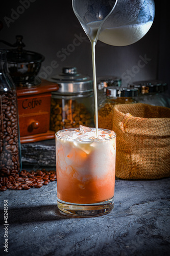 Iced tea is a mixture of Thai tea and milk. Sweeten it with sugar or sweetened condensed milk. Refreshing drink time