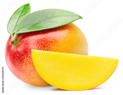Fresh mango with leaves