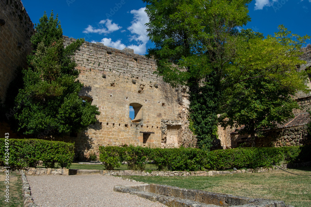 Vista del patio interior del Castillo de Pedraza