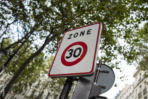 FRANCE - SOCIETY - SPEED LIMIT IN PARIS