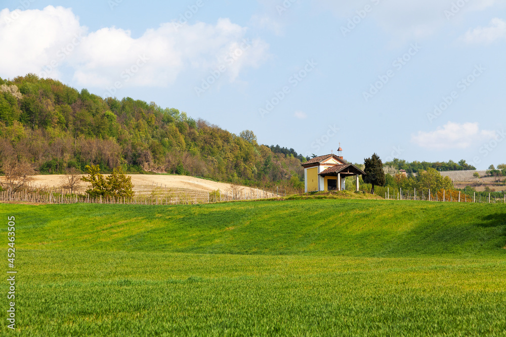 Litlle chapel dedicated at San Siro, in Piedmont, North Italy Litlle chapel dedicated at San Siro, in Piedmont, North Italy