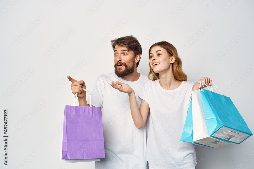 young couple shopping fun friendship fun young couple shopping fun friendship fun