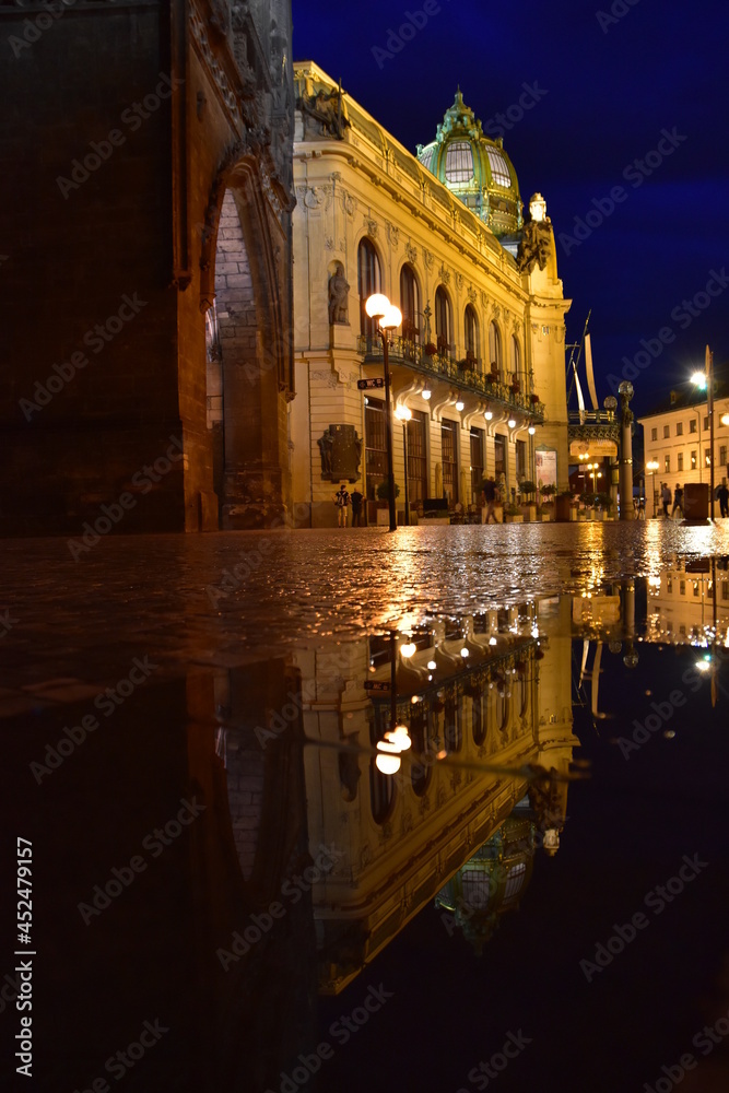 night in rainy Prague 