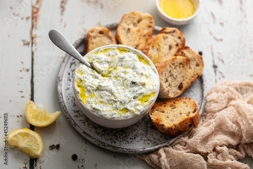 tzatziki yaourt concombre et aneth fait maison