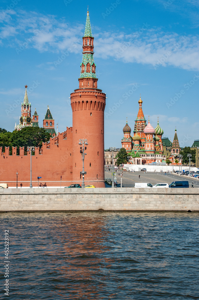 The architectural ensemble of the Kremlin is beautiful from all angles, but it can only be seen entirely from the opposite bank of the Moskva River.    