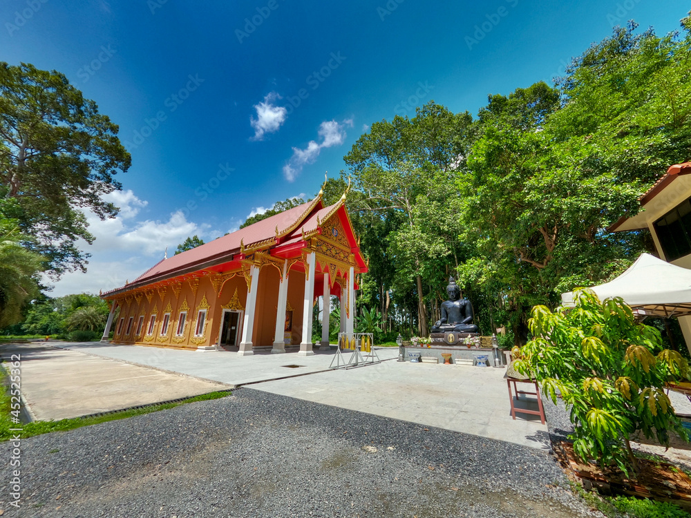 Thai Buddhist Temples and Grounds