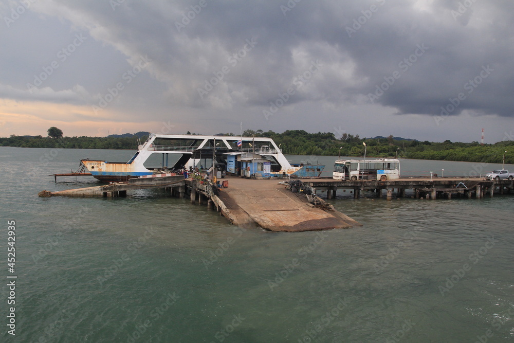 Fototapeta premium Ferry Pier to Koh Chang, Thailand