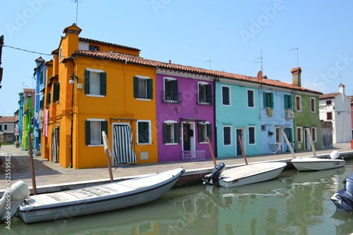 Façades colorées, maisons colorées de Burano. Italie