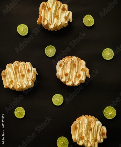 tarta de limon, lemon pay, lemon pie. photo