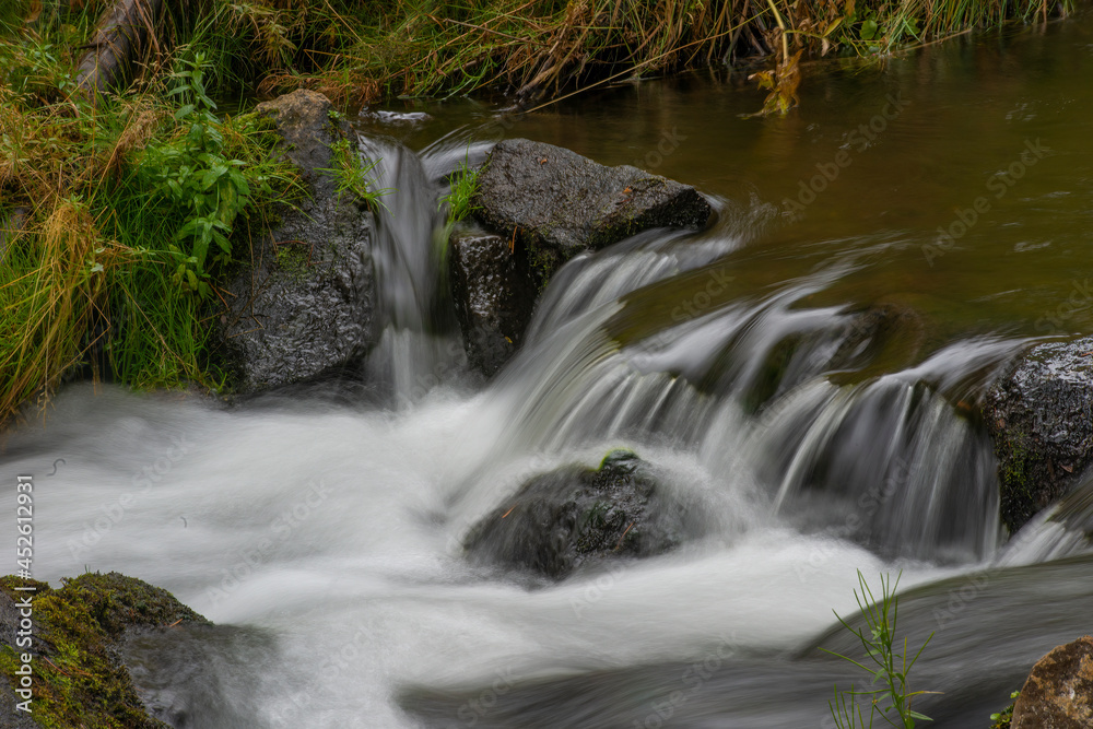 Mountain Cascade, Lundy Creek, Sierra Nevadas Mountain Cascade, Lundy Creek, Sierra Nevadas