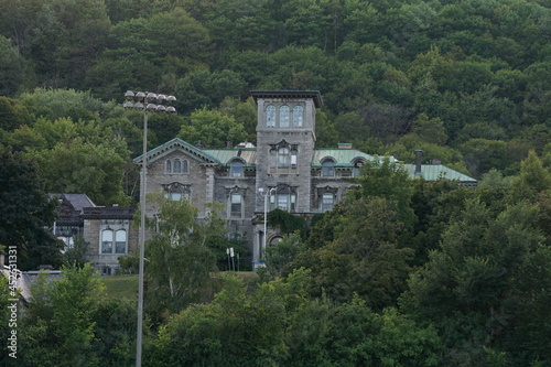 Wallpaper Mural Montreal, QC, Canada - 8-22-2021: The historical building of the Allan Memorial Institute, Department of Psychology, Royal Victoria Hospital, McGill University. Torontodigital.ca