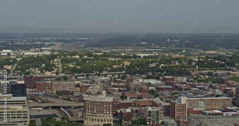 Kansas Missouri Aerial v22 descending tracking shot capturing the downtown cityscape of crown center neighborhood at daytime - Shot with Inspire 2, X7 camera - August 2020 Kansas Missouri Aerial v22 descending tracking shot capturing the downtown cityscape of crown center neighborhood at daytime - Shot with Inspire 2, X7 camera - August 2020