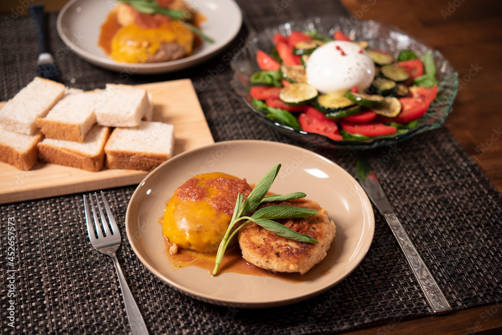 日本の食卓,ハンバーグ,ディナー