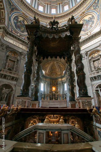 Italy. Rome. The canopy (ciborium) in St. Peter's Cathedral. photo