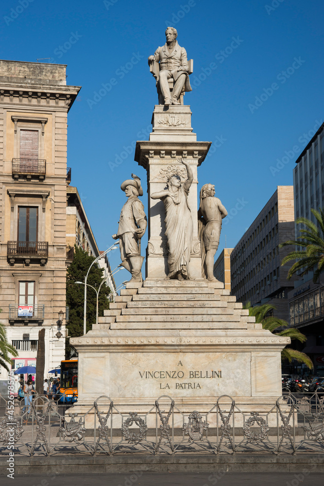 Fototapeta premium Italy. Sicily, Catania. The Bellini monument. Monument to the composer Vincenzo Bellini.