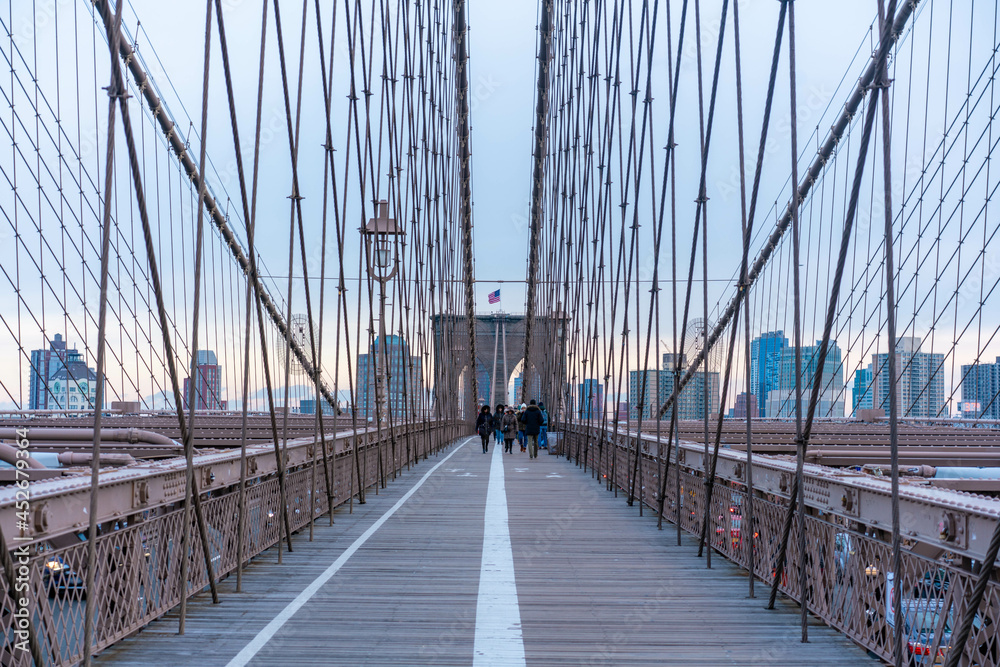 Obraz premium アメリカ合衆国のニューヨーク、マンハッタンなどの観光名所を旅行する風景 Scenery of traveling to New York City, Manhattan and other tourist attractions in the United States.