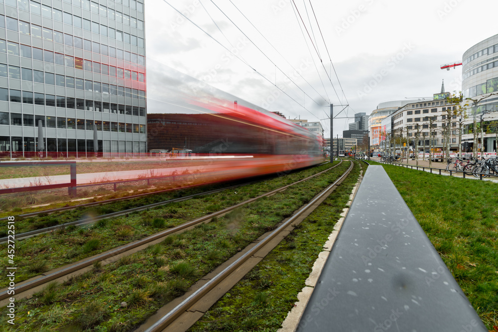 Naklejka premium Düsseldorf Highspeed tram approaching