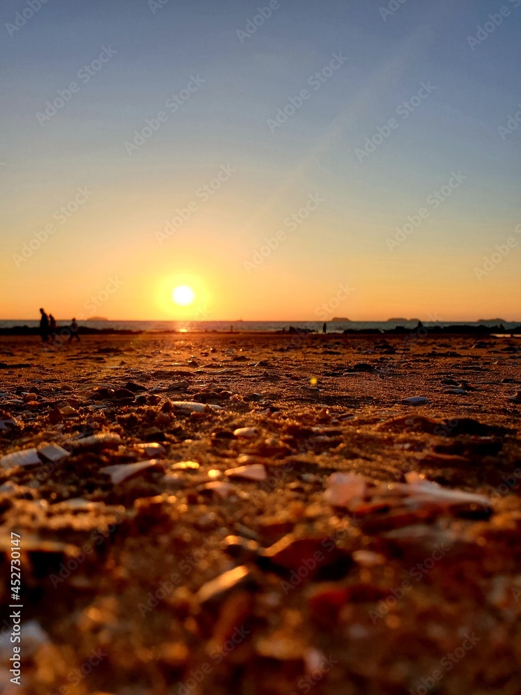 Obraz premium sunset on the beach