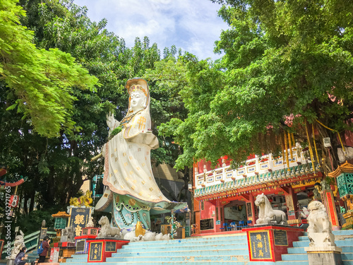 Kwan Yin (Guan Yin) Shrine in Tin Hau Temple Colorful God statues are located at the Repulse Bay is a quaint Taoist temple which is popular for its colorful mosaic statues