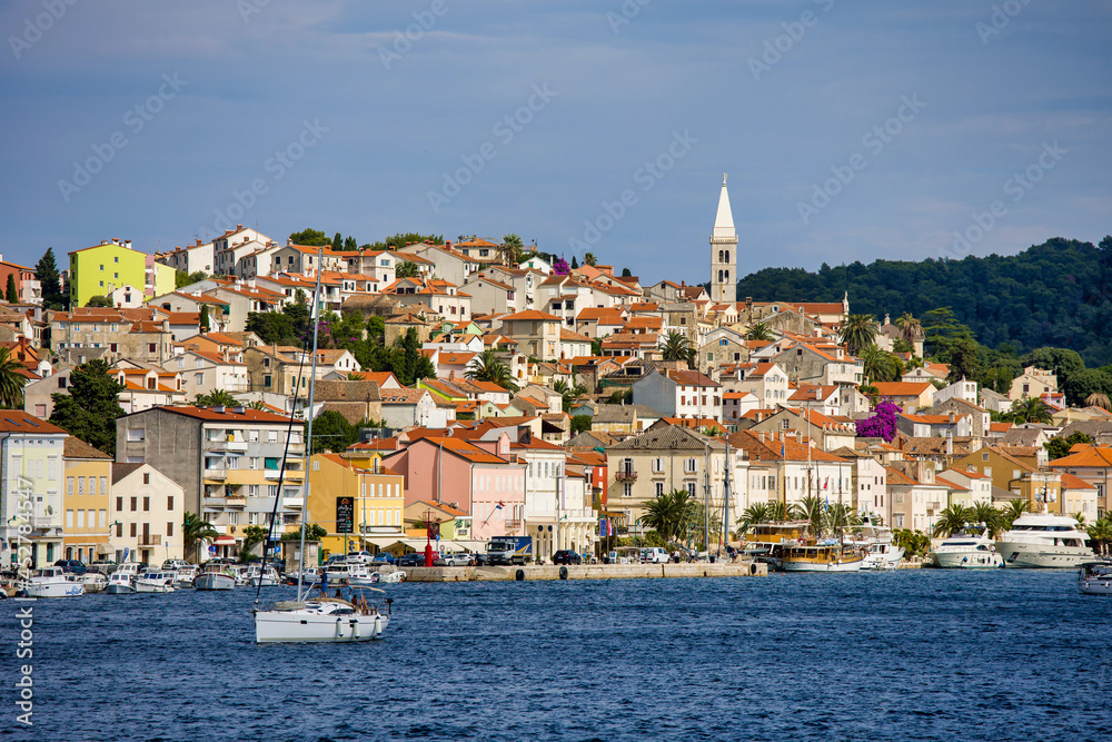 view from the harbor to the citiy of mali losinj