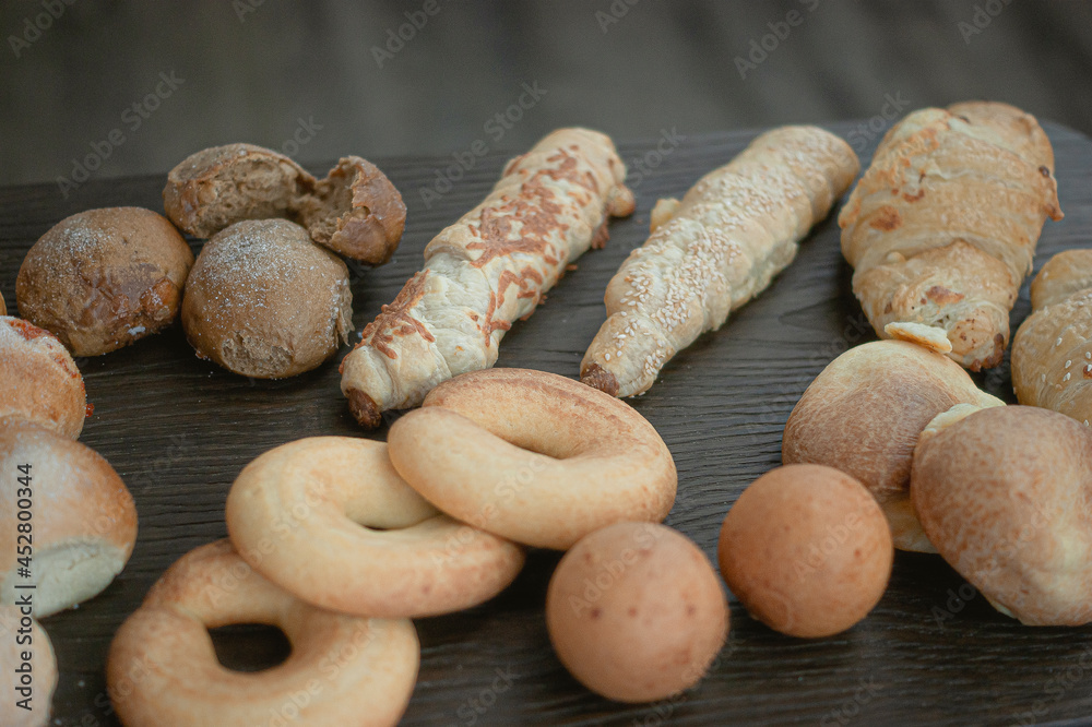 Panadería tradicional Colombiana con masa madre y pre-fermentos - Gato ...