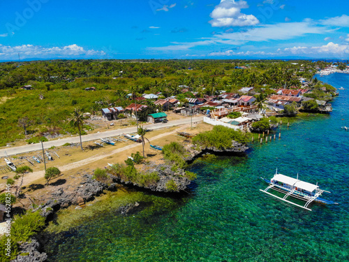 フィリピン、セブ、オランゴ島をドローンで撮影した風景 Drone view of Olango Island, Cebu, Philippines. 