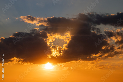 romantischer Sonnenuntergang Textur Himmel © dk-fotowelt