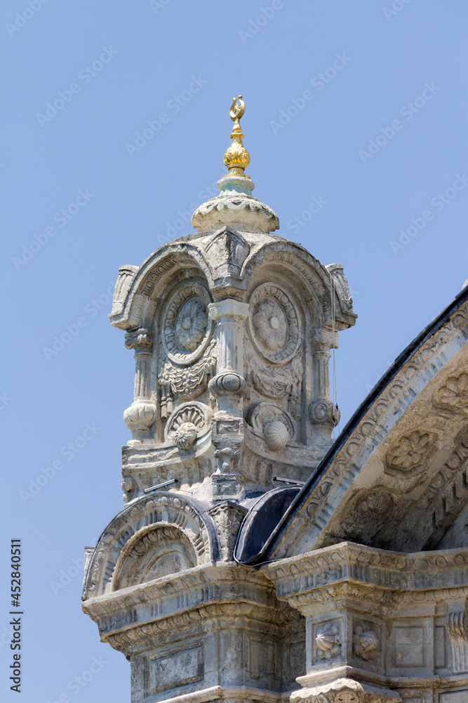 Fototapeta premium The Ortakoy Mosque in Istanbul