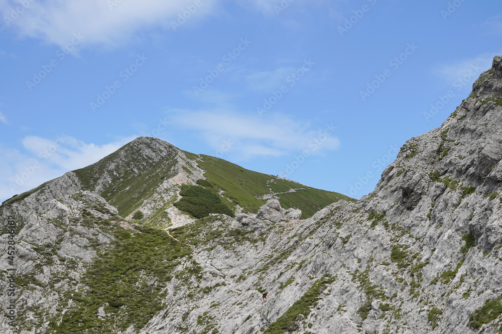 Fototapeta premium Wanderung auf den Mittagskogel/Bärenkogel bei Faak am See