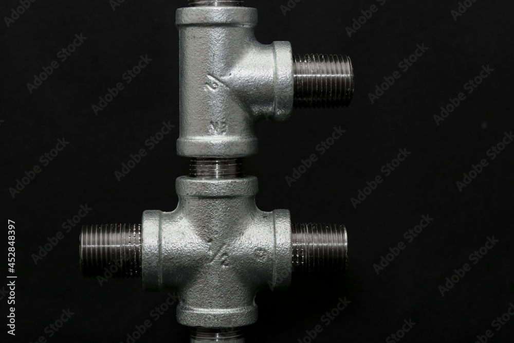 Metal elbow cruz tees for water pipes hierro maleable acero al carbon Metal elbow cruz tees for water pipes hierro maleable acero al carbon