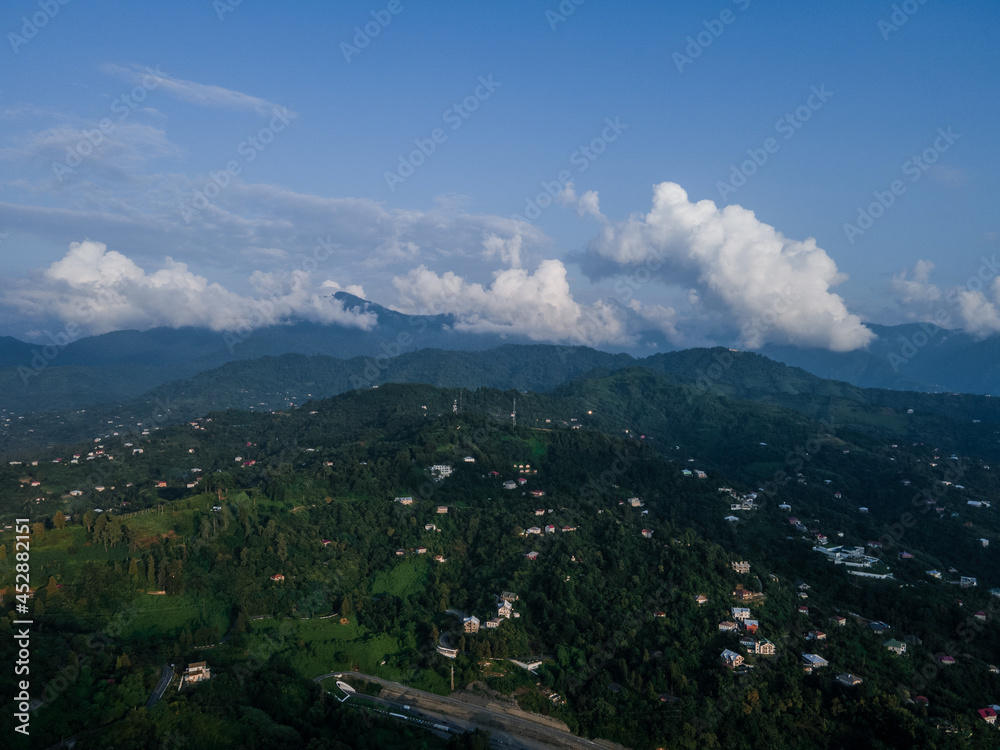 Obraz premium clouds over the mountains