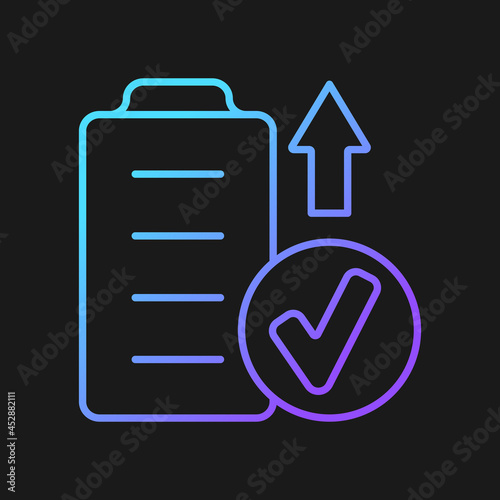Fly with charged battery gradient vector manual label icon for dark theme. Drone power. Thin line color symbol. Modern style pictogram. Vector isolated outline drawing for product use instructions