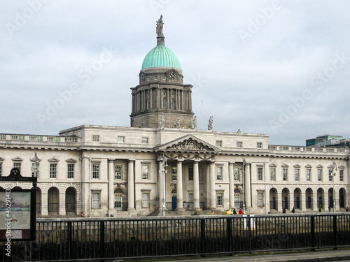 Building of the customs in Dublin