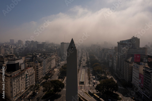Obelisco de Buenos Aires con Niebla