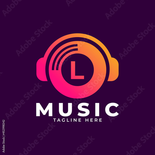 Music Logo Icon. Initial Letter L Music Logo Design Template Element.