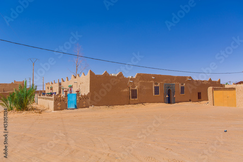 モロッコ　サハラ砂漠 © Yuki