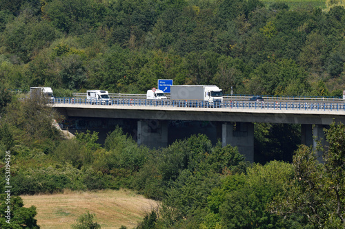 autobahnverkehr photo