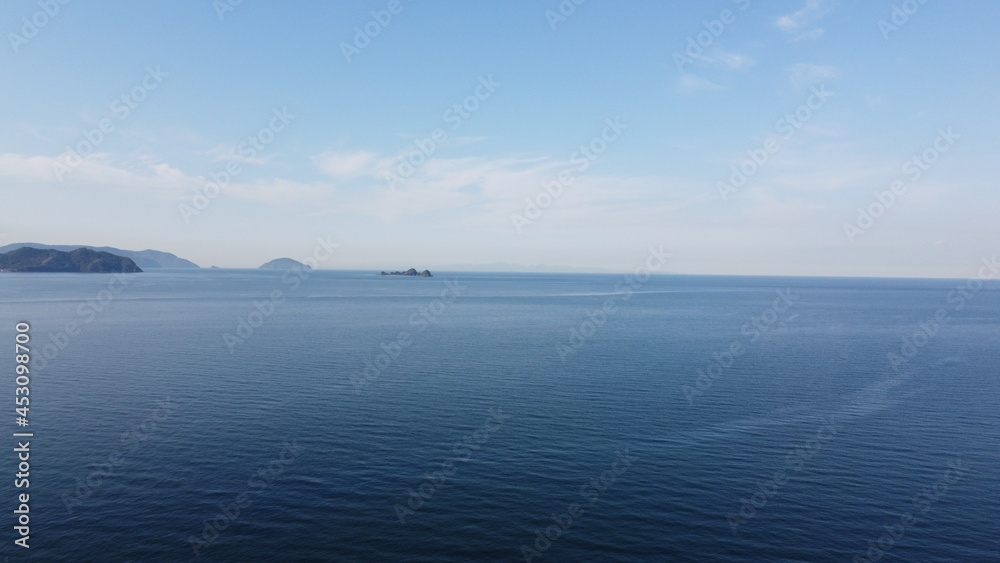 SDGs自然と地球環境!日本の自然 船と青い空と海 SDGs自然と地球環境!日本の自然 船と青い空と海