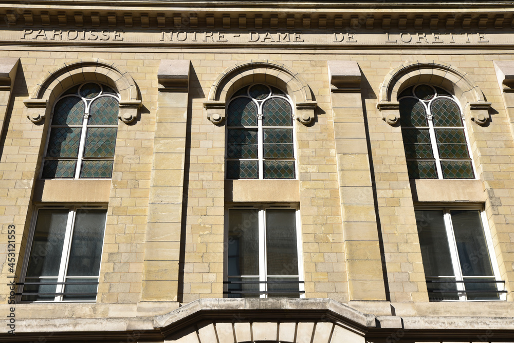 Obraz premium Paroisse Notre-Dame-de-Lorette à Paris, France
