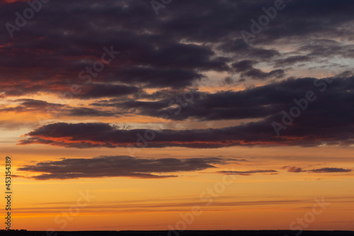 Tableau sur toile The evening sunset
